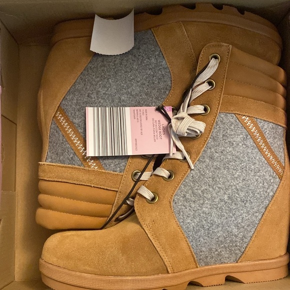 Brand new box. Serra boots size 10 - Picture 4 of 4